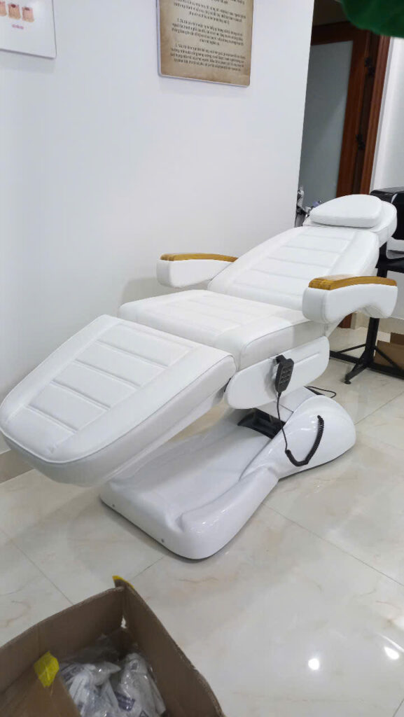 giuong nang ha dien 577x1024 - Dịch vụ lắp đặt giường ghế spa tại Hải Phòng - Gọi để báo giá